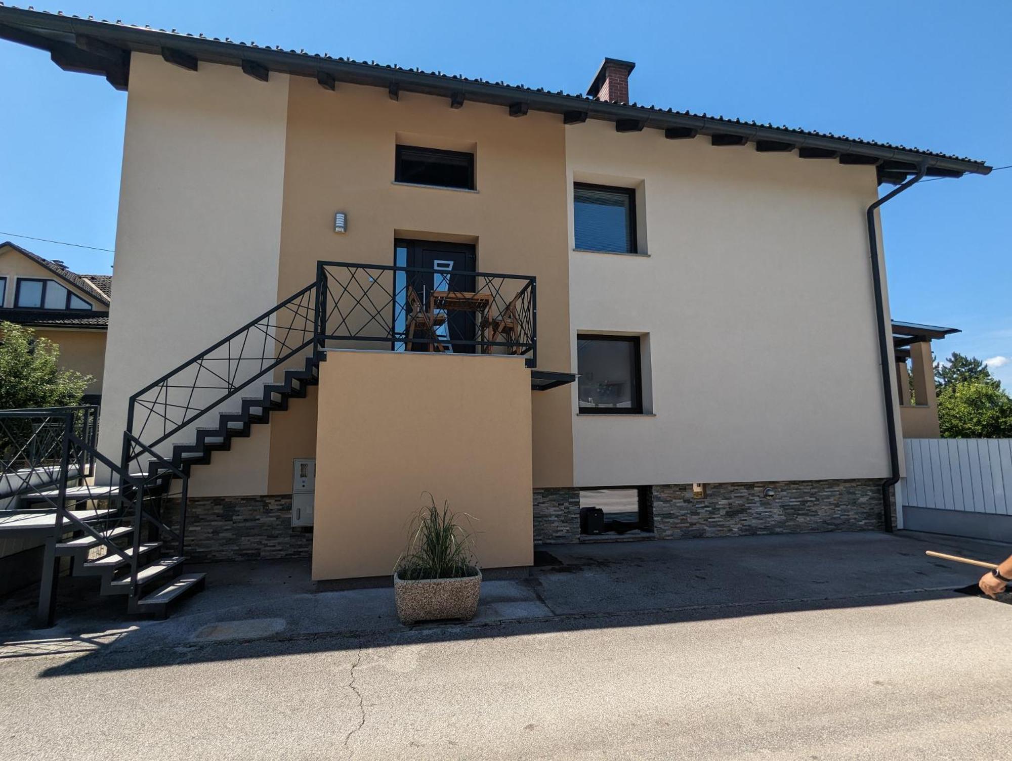 Domen'S Cozy Rentals Kranj Esterno foto