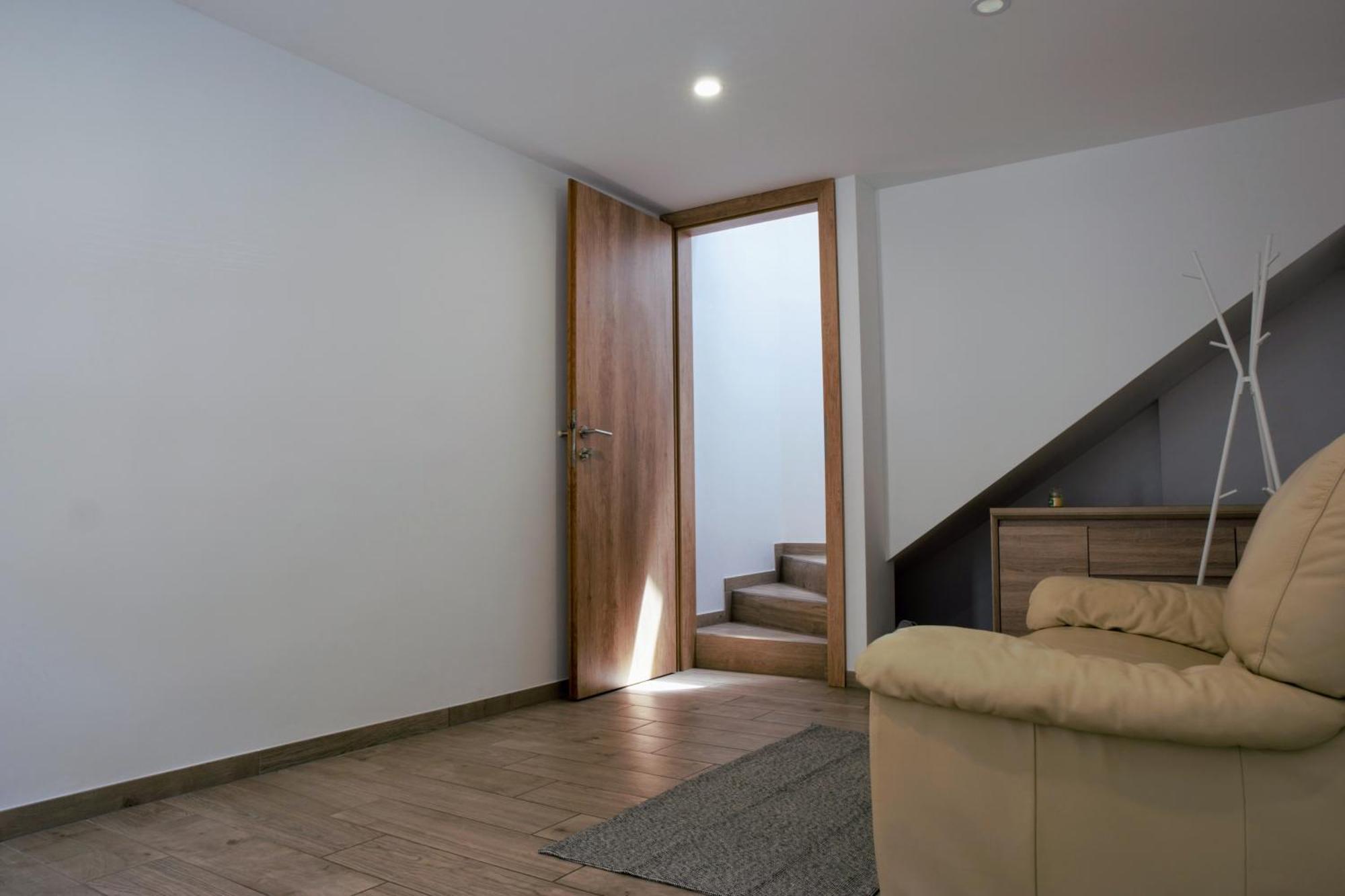 Domen'S Cozy Rentals Kranj Esterno foto